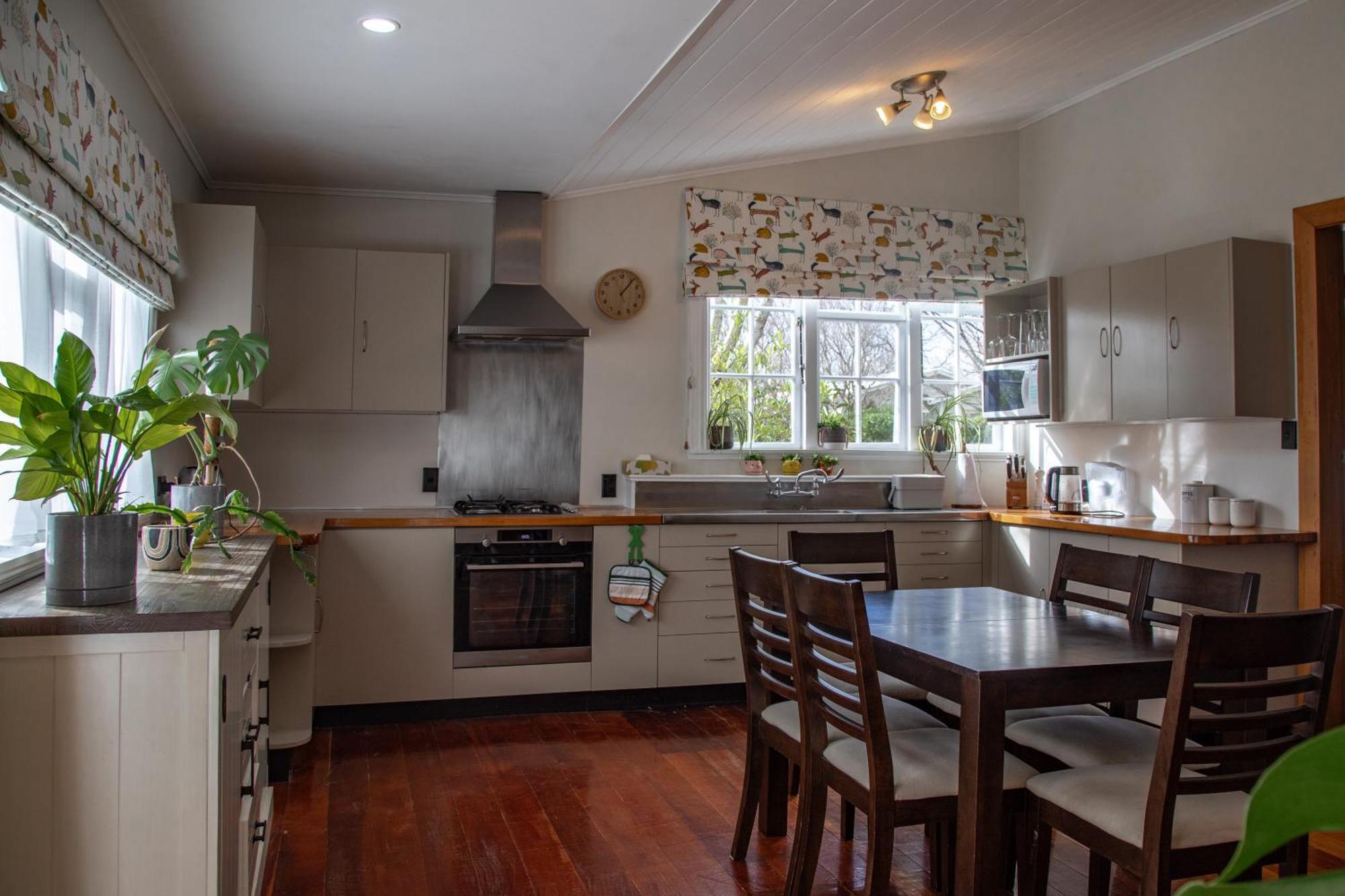 Cottage In The Heart Of Carterton Esterno foto